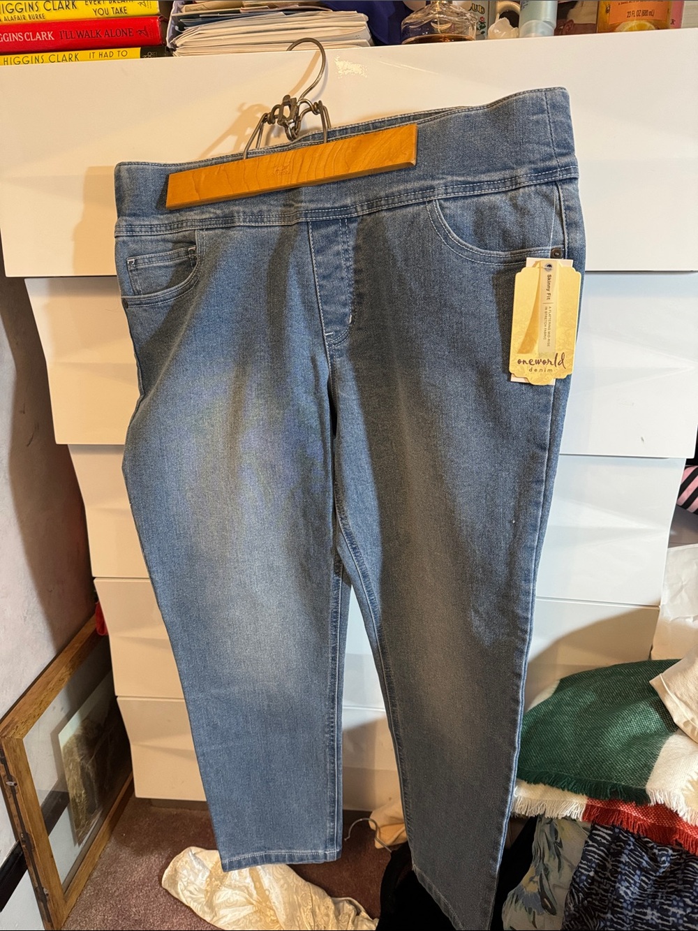ONE WORLD Women's Light Blue Stretch Jeggings